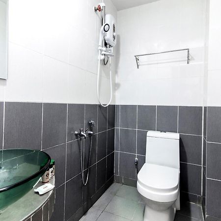 Super Oyo 258 Hotel Smc Alam Avenue Shah Alam Extérieur photo